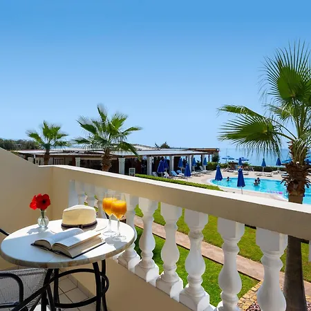 Hotel Selia By 2*