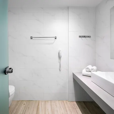 Selia By Hotel 2*